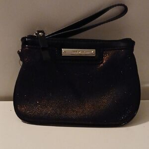 Nine West Black Sy Wristlet With Glitter Shimmering Accents. NWT